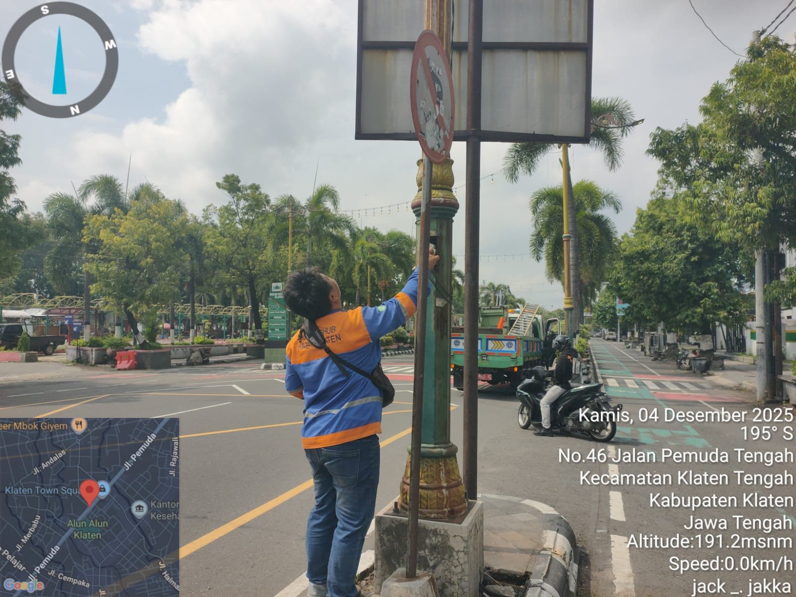 Jalan Pemuda Klaten Lebih Stabil, Dishub Layani Perawatan MCB di Lima Titik PJU