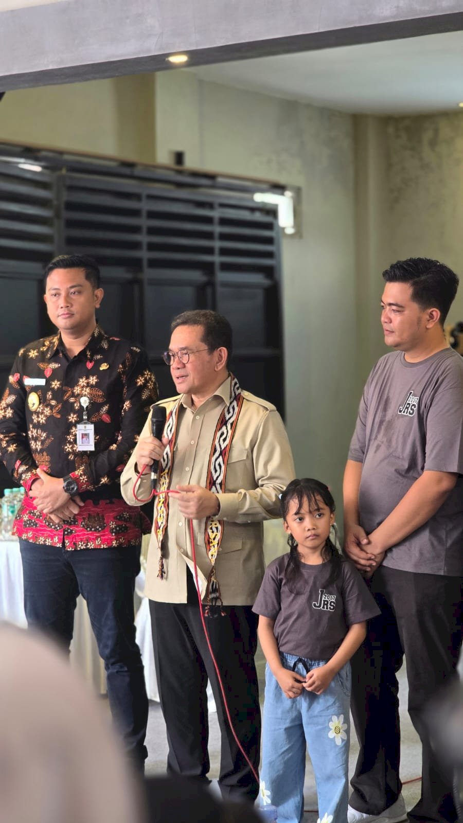 Menteri Perdagangan Jajaki Stabilitas Harga Pangan Klaten, Langsung Resmikan Pabrik Roti Modern di Delanggu