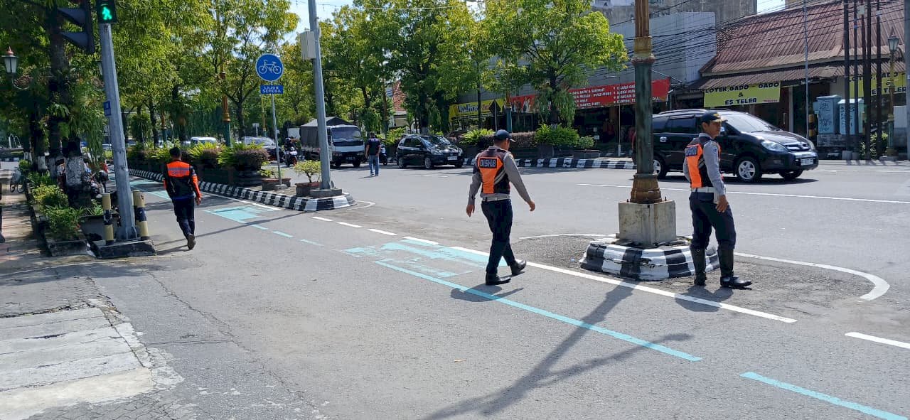 Tim Dalops Atur Lalu Lintas Lancar di Jalan Sehat HUT KORPRI ke-54 Pemda Klaten