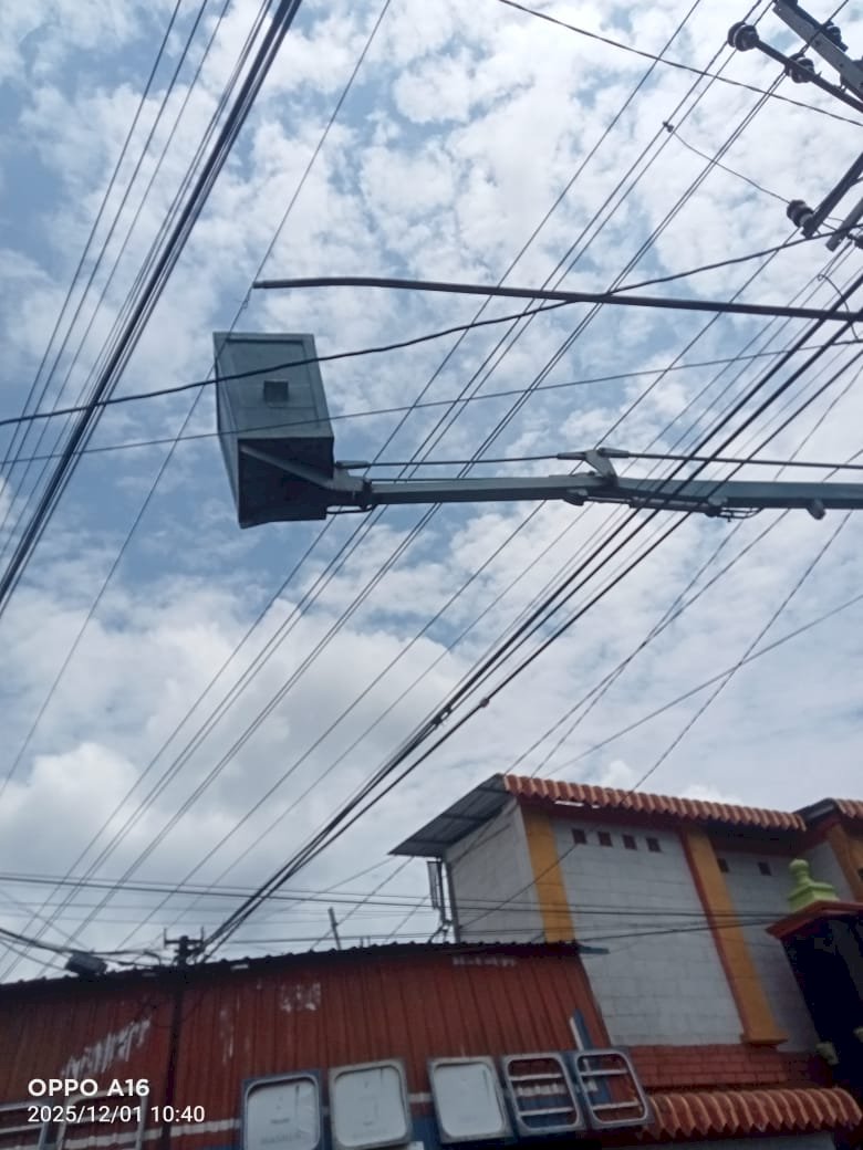 Ganti Terang, Jalan RSI-Karanganom Kini Bercahaya dengan Lampu LED 60 Watt Terbaru Dishub Klaten