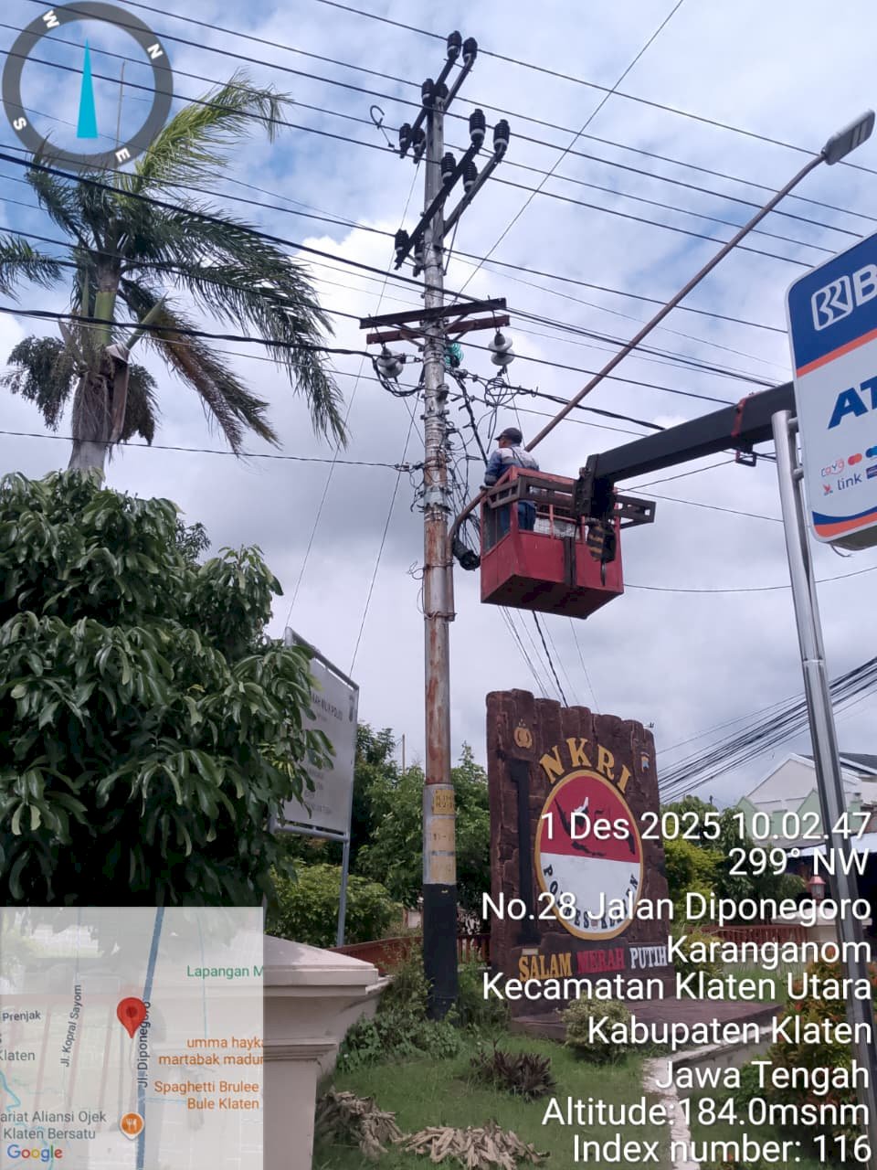 Sirkuit Terang Polres Klaten, Tim PJU Ganti Kabel Sistem Penerangan dengan Presisi Tinggi