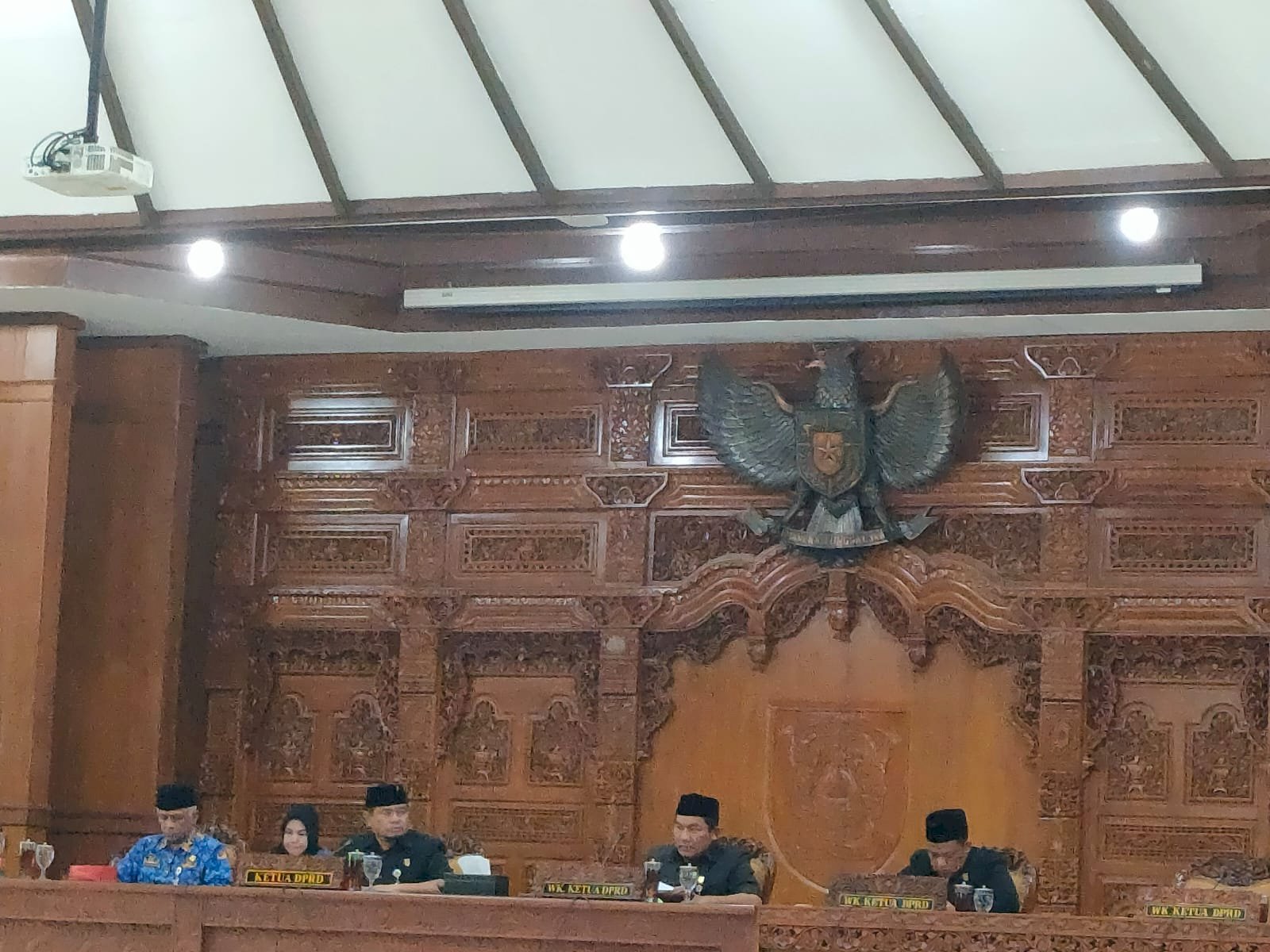 Mewakili Dinas, Sekretaris Dishub Klaten Hadiri Rapat Paripurna DPRD Bahas Inovasi Daerah