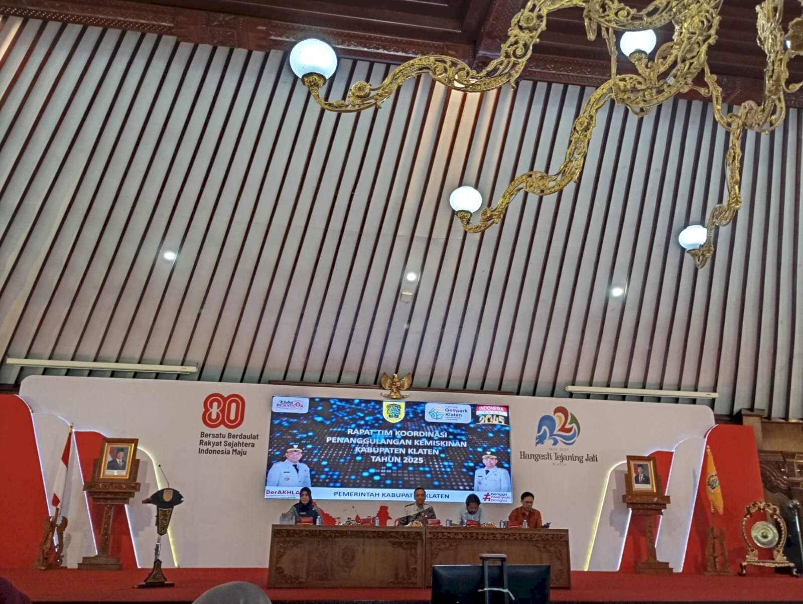 Bersama Tangani Kemiskinan, Dishub Klaten Ikut Dalam Rapat Tim Koordinasi Penanggulangan Kemiskinan