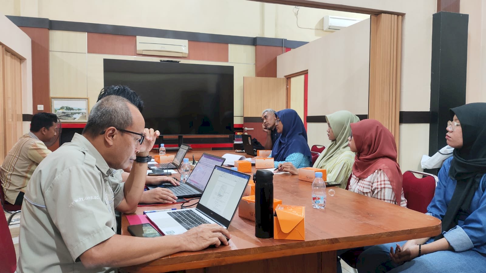  Survei dan Evaluasi Andalalin Industri Klaten,  Dishub Berpartisipasi dalam Rapat Pembahasan PBG SLF Dua Perusahaan Tekstil 