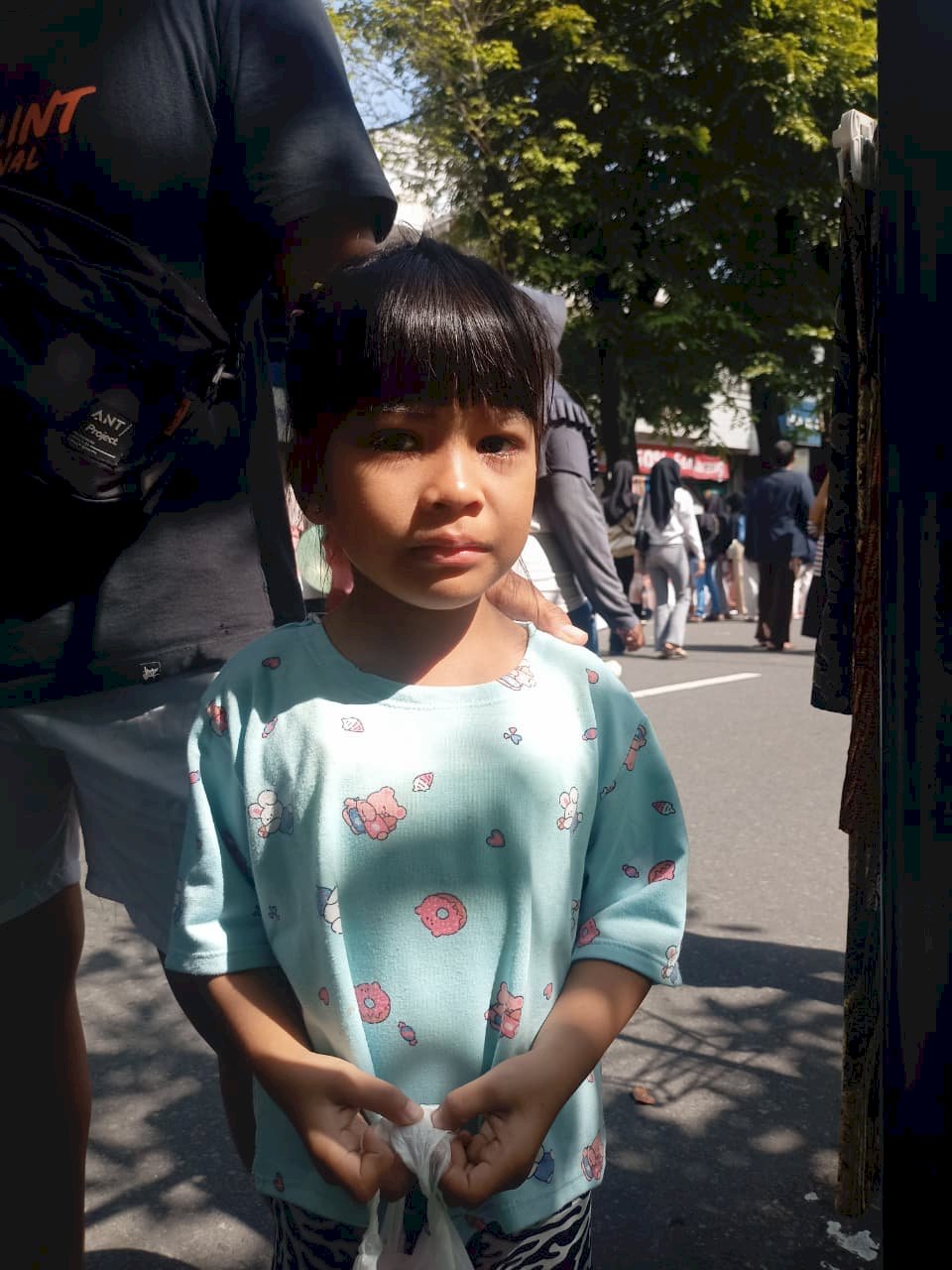 Puluhan Petugas Dishub Sibuk Tutup Jalan, Parkir dan Atur Lalu Lintas untuk Car Free Day Klaten