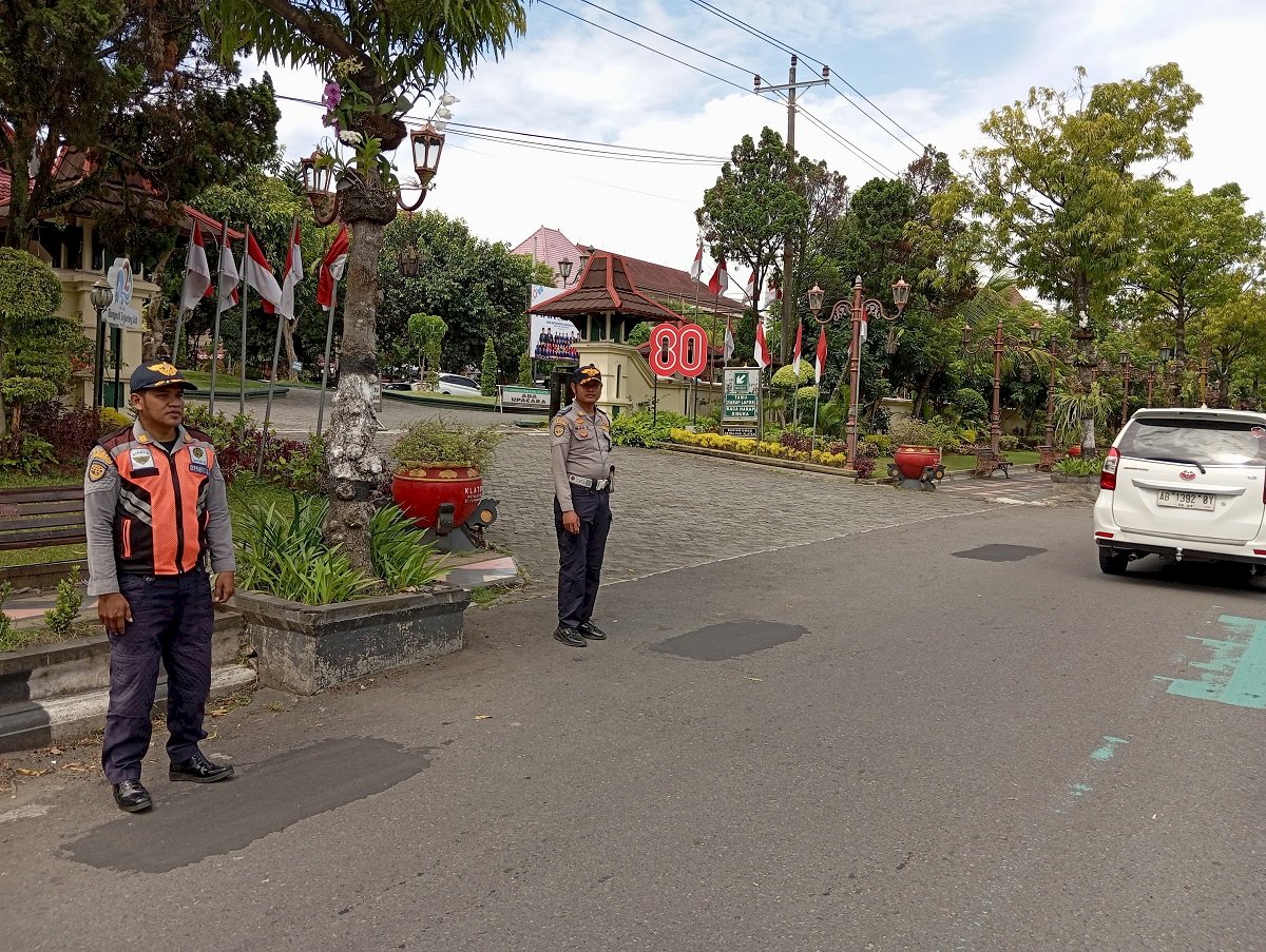 Protokol Lancar, Tim Pengamanan Lalu Lintas Amankan Pelantikan Dekranasda Klaten Periode 2025