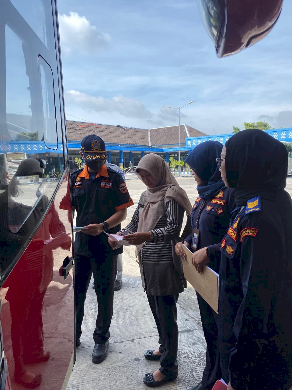 H-7 Nataru! Dishub Klaten "Gercep" Sidak Bus, Pastikan Penumpang Aman dan Sopir Sehat Walafiat 