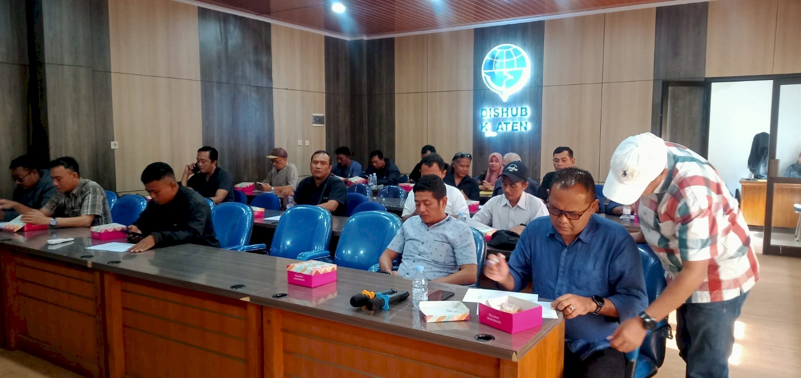 Optimalkan PAD, Dishub Klaten Gelar Pengarahan Target Retribusi Parkir 2026 dan Bagikan Titik Kapling