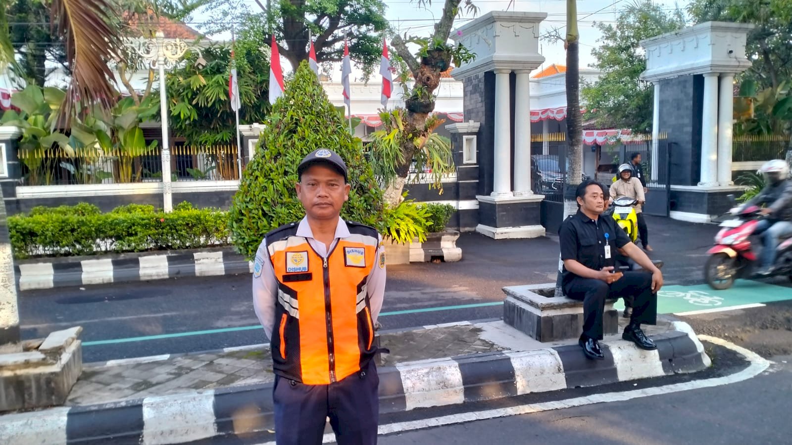 Momen Menyentuh! Petugas CFD Dishub Temukan Anak Hilang, Pulangkan ke Keluarga | Dishub Klaten