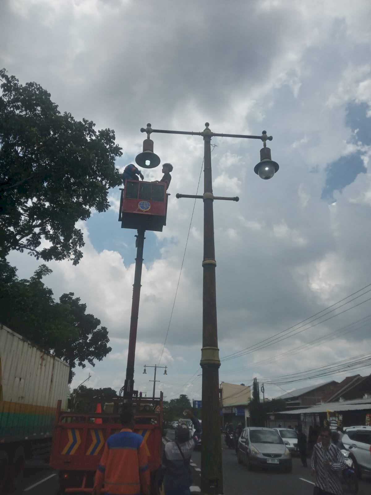 Terang Benderang! Dishub Upgrade PJU Ruas PKU Muhammadiyah Delanggu