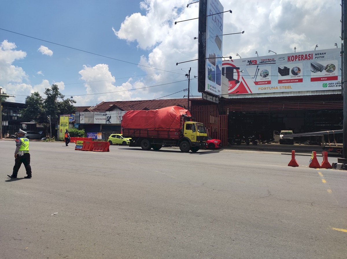 Posko Prambanan Action! Dari Listrik Padam hingga Parkir Liar, Calon ASN Dishub Tampil Prima