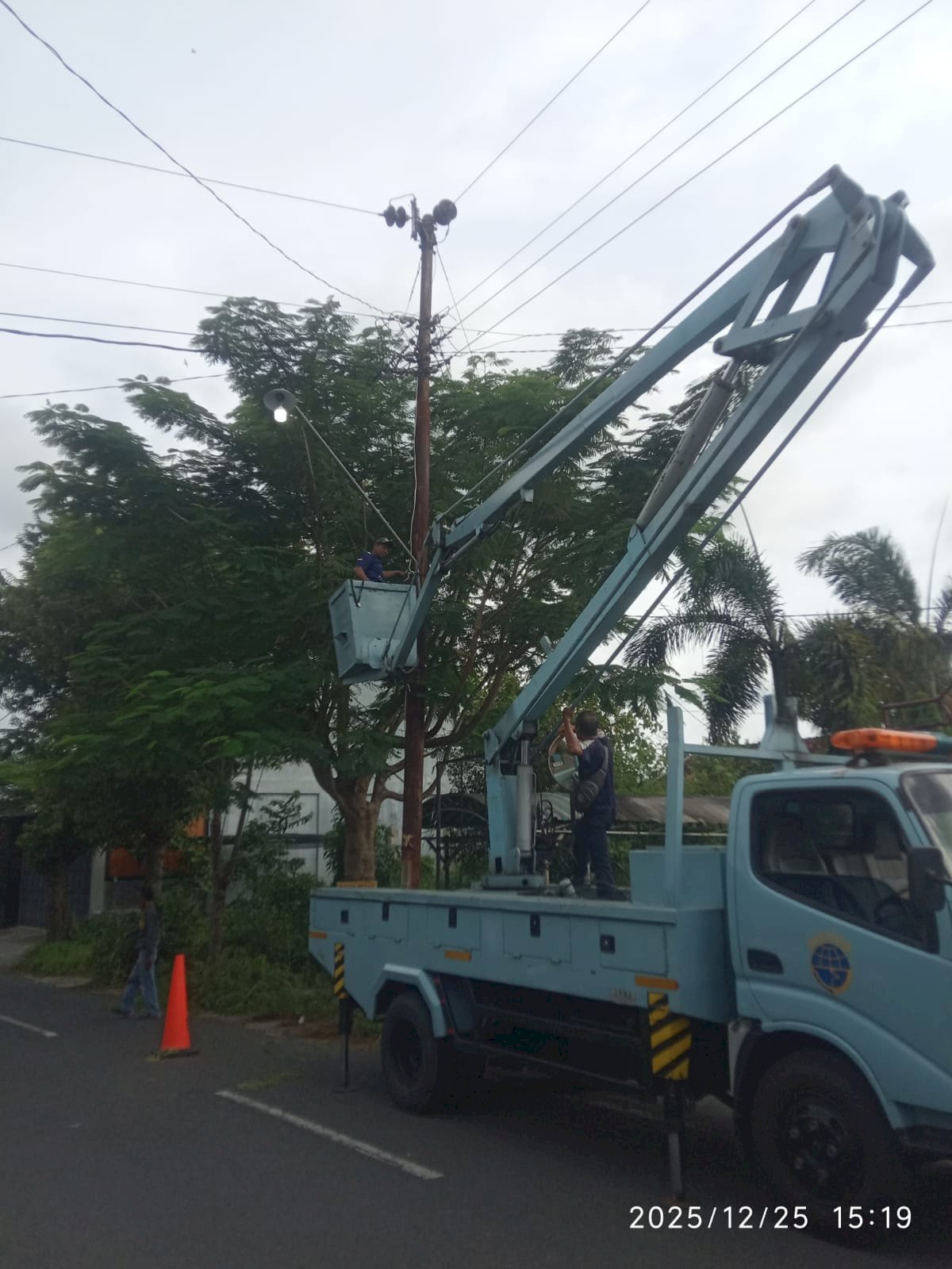 TRC Shift 1 Natal 2025: Pengaturan Lalu Lintas & Perbaikan PJU | Dishub Klaten
