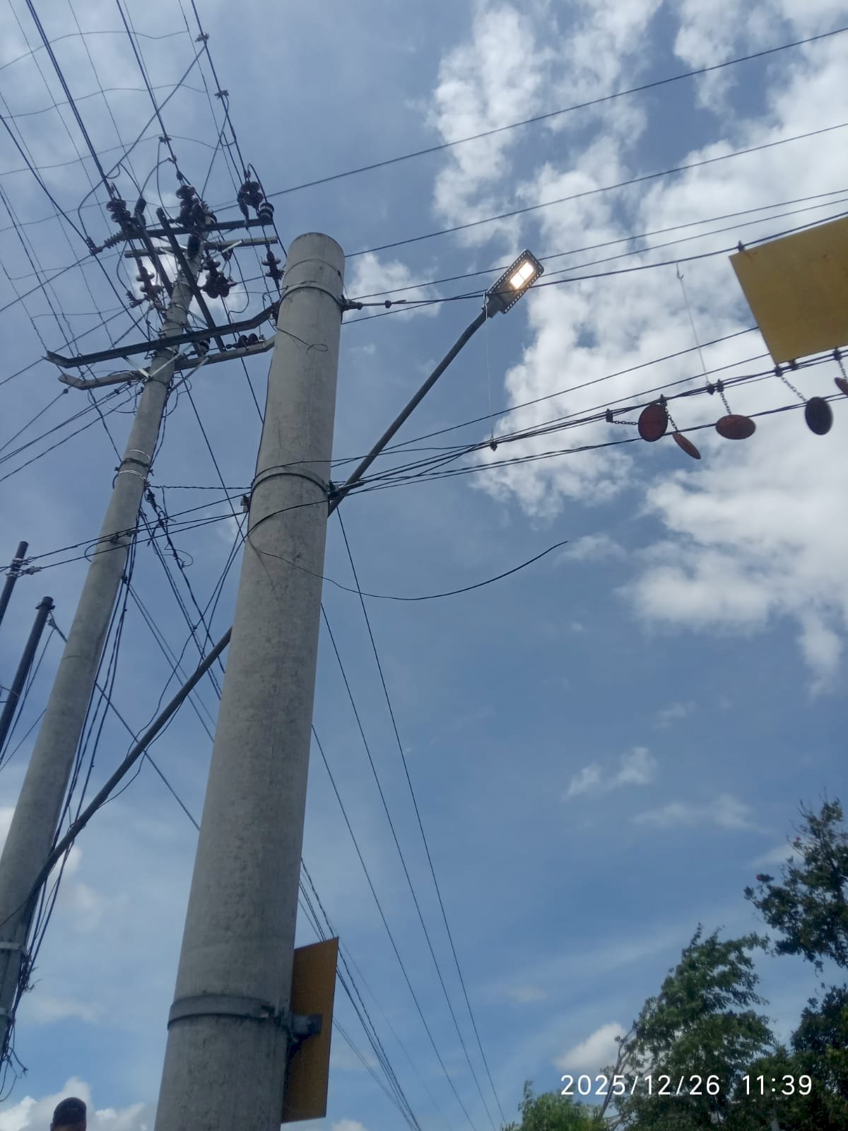 TRC Shift 1 Beraksi! Agus Purwanto Cs Perbaiki Lampu PJU di Tengah Nataru | Dishub Klaten