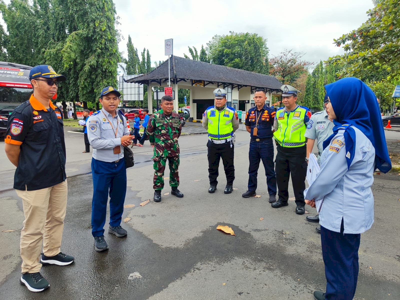 Ramp Check Gabungan Prambanan! 5 Instansi Pastikan Bus Wisata Aman 