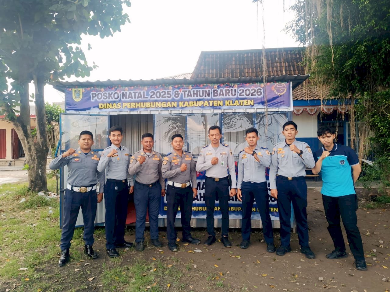 Management Trio Kompak! Wahyu, Ratna, Dhani Monitoring 4 Posko Nataru