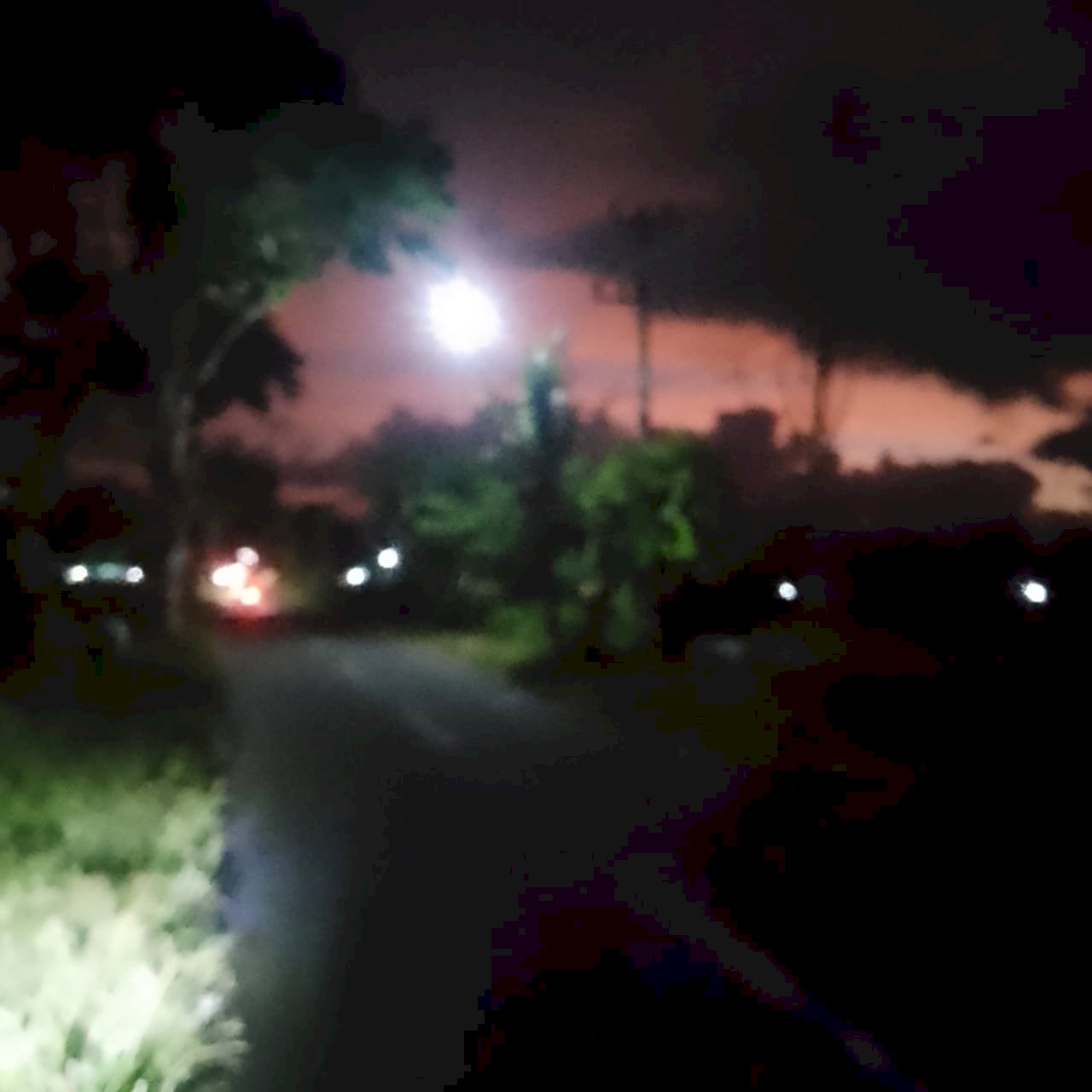 TRC Nonstop! Agus Purwanto Cs Tarik Kabel & Pasang Ornamen PJU Kajoran 