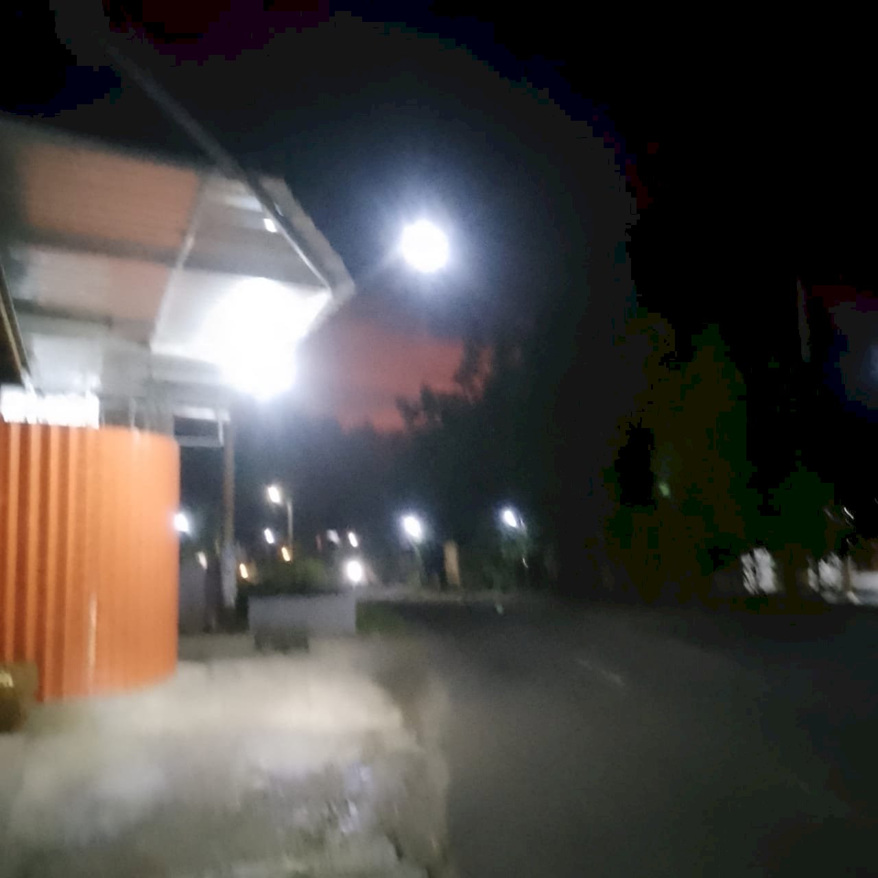 TRC Nonstop! Agus Purwanto Cs Tarik Kabel & Pasang Ornamen PJU Kajoran 