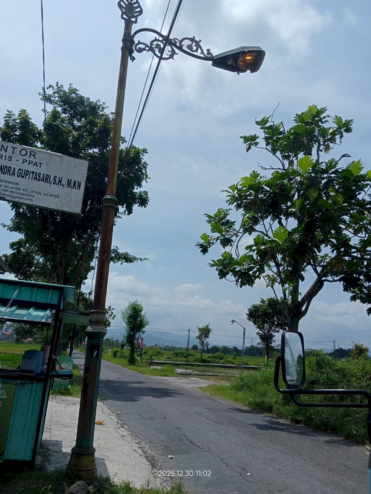 Perbaiki Kabel PJU Putus Trunuh, TRC Klaten Action Pagi Buta! 