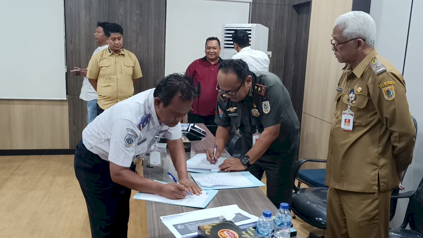 Rakor Penataan Ojek Stasiun Klaten Sukses! Ketegangan OJOL vs OPANG Mereda, Berita Acara Kesepakatan Ditandatangani