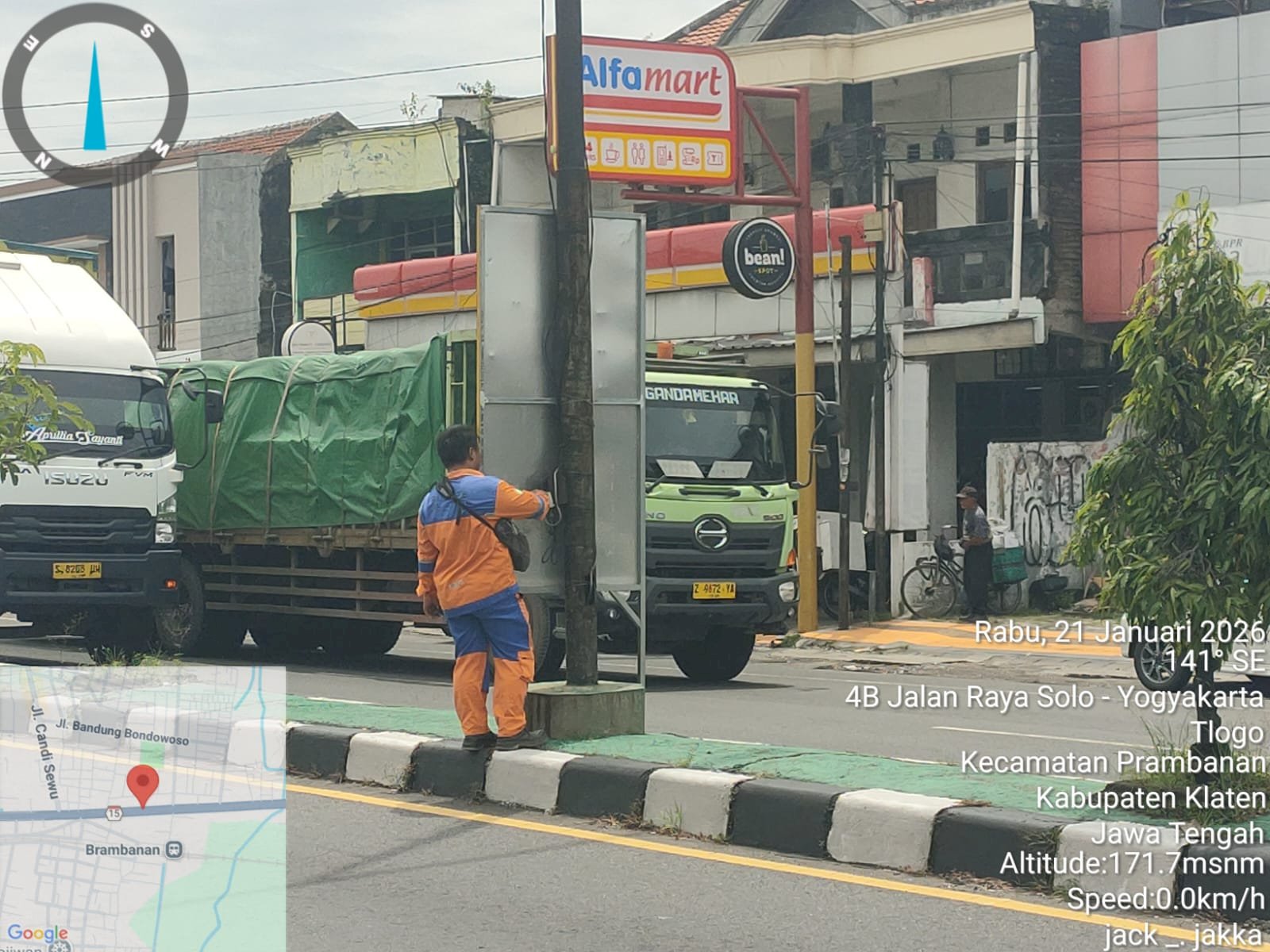 Triple Action PJU Prambanan: Servis Korosi, Upgrade Kabel Ornamen & Servis MCB di 3 Lokasi