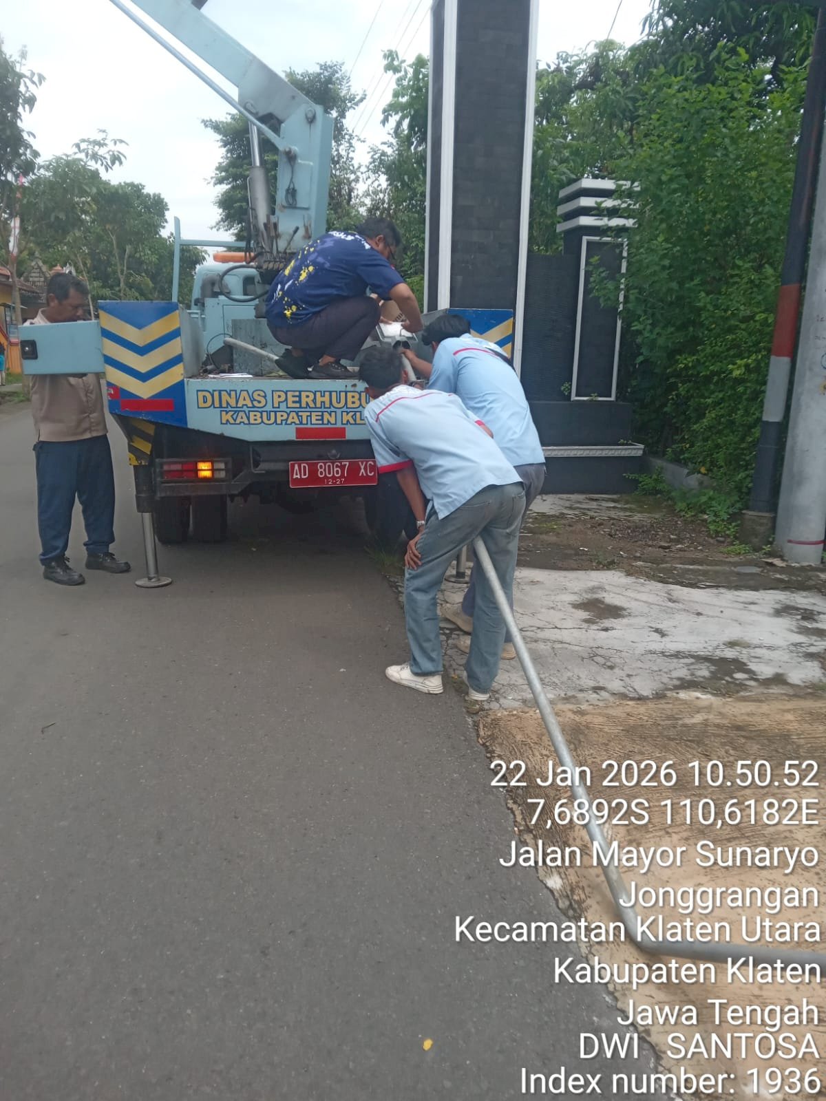 Pemasangan Lampu PJU Baru Ornamen Set 6m 60W Jonggrangan Klaten Utara