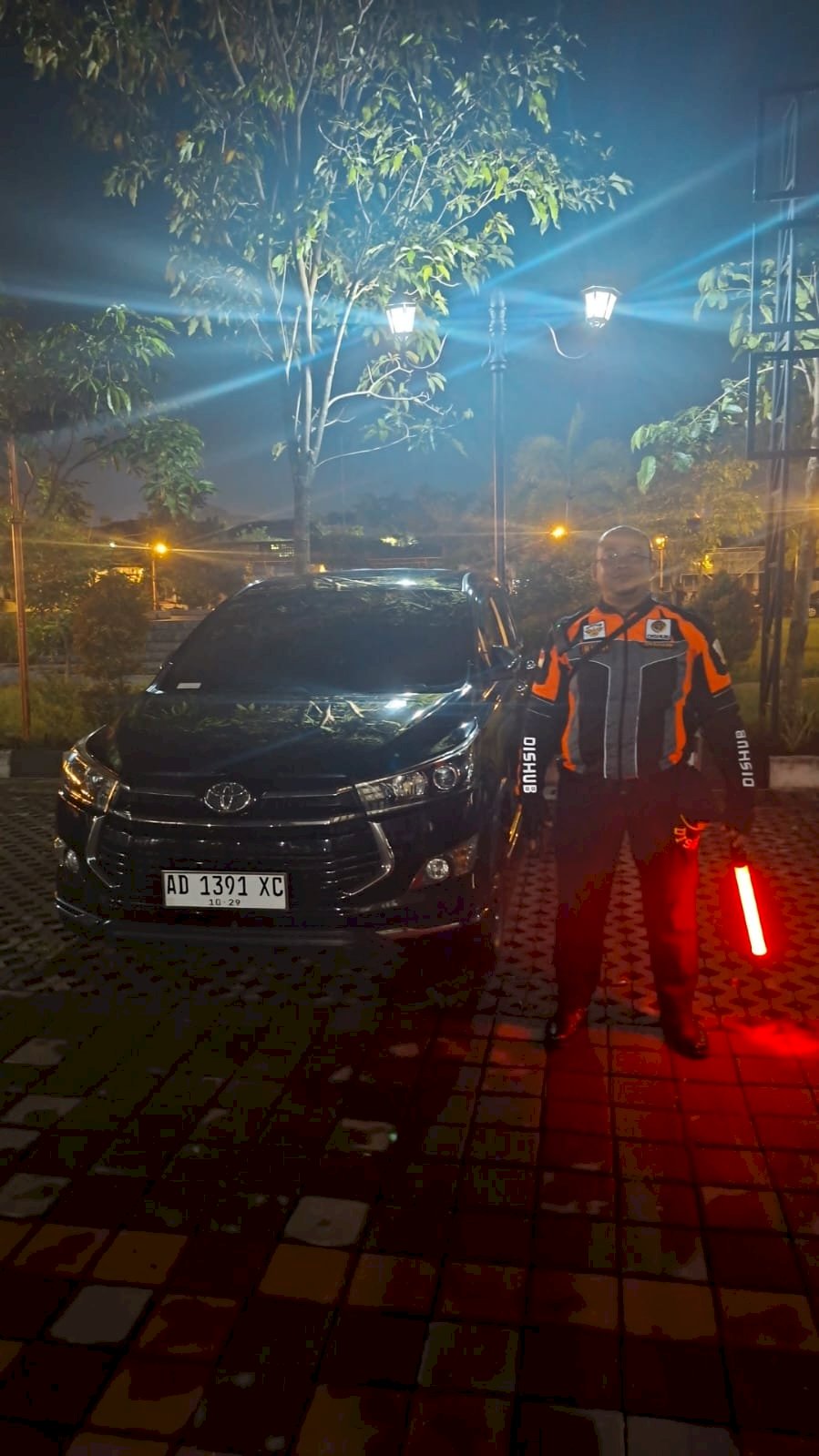 Bupati Nonton, Tim Dishub Atur! Pengelolaan Lalu Lintas Nobar MU vs Arsenal Berjalan Sempurna Bersama Bupati Klaten