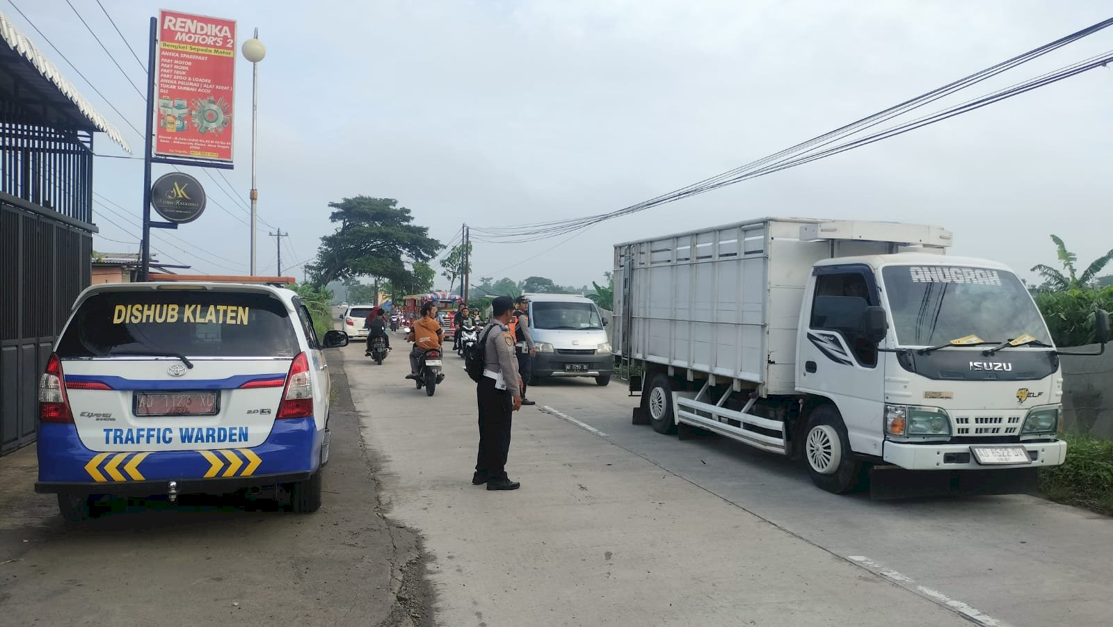 Penertiban Truk Golongan C Jam Sekolah di Gayamprit, Respons Cepat Dishub Klaten terhadap Aduan Warga