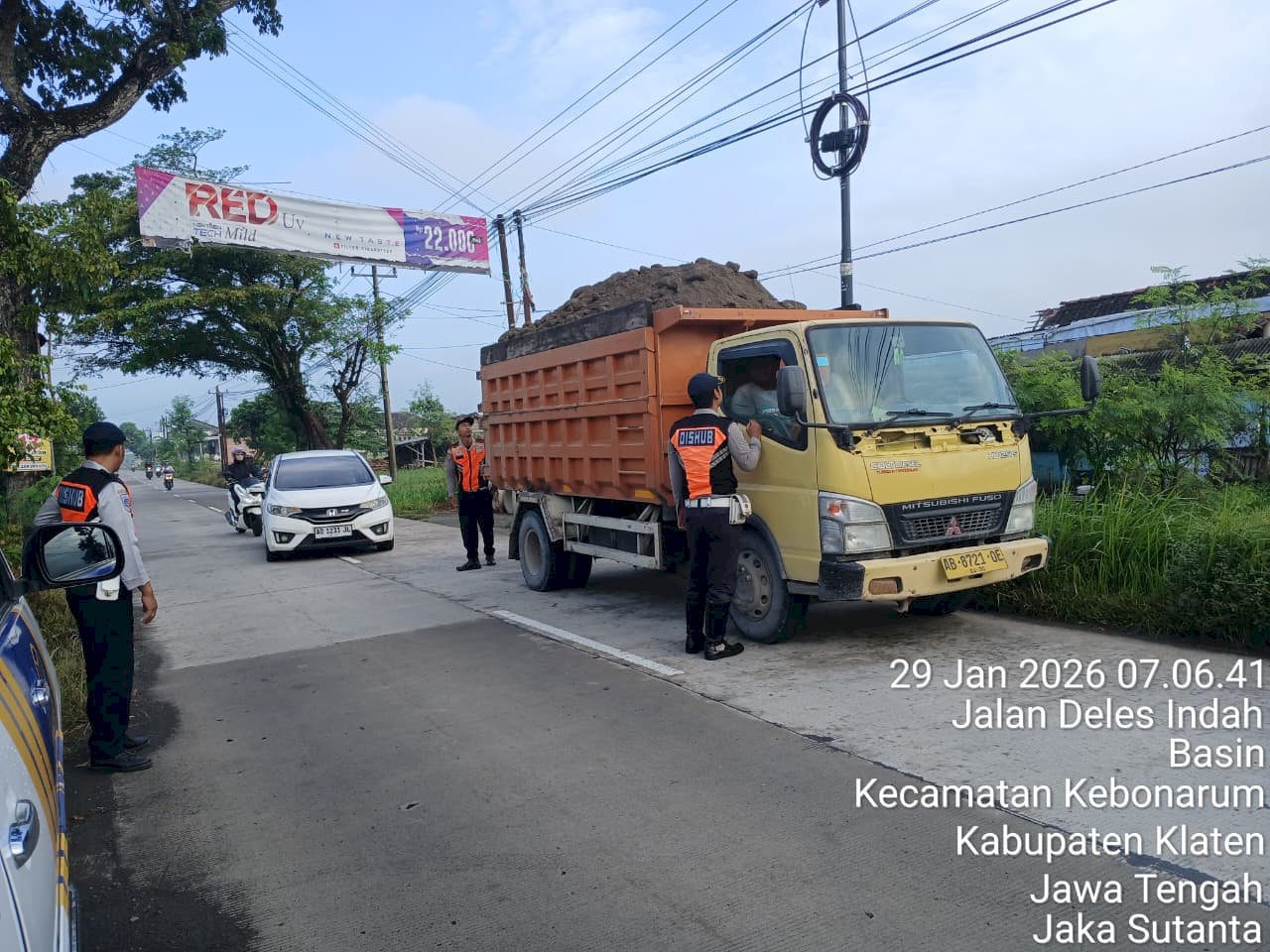 Penertiban Truk Golongan C Jam Sekolah di Gayamprit, Respons Cepat Dishub Klaten terhadap Aduan Warga