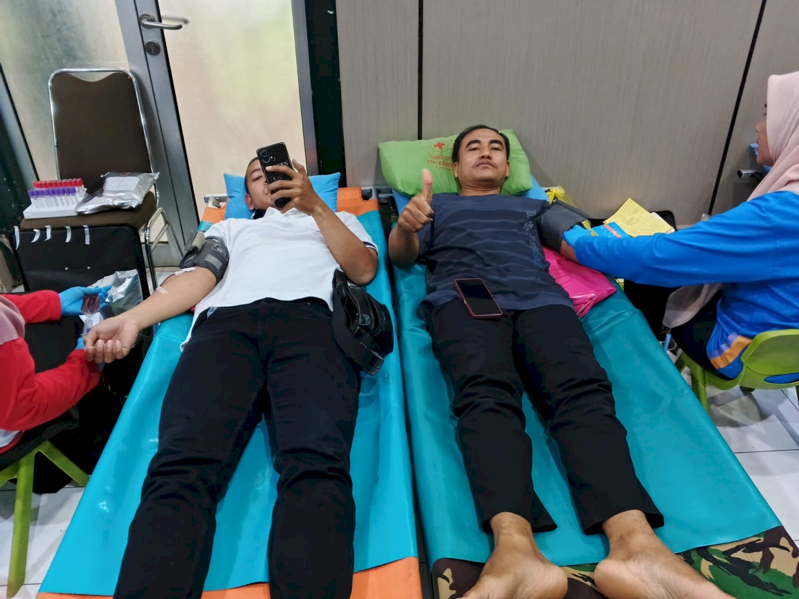 Pegawai Dishub Klaten Ikut Donor Darah Peringati HUT Ke-80 Persit KCK