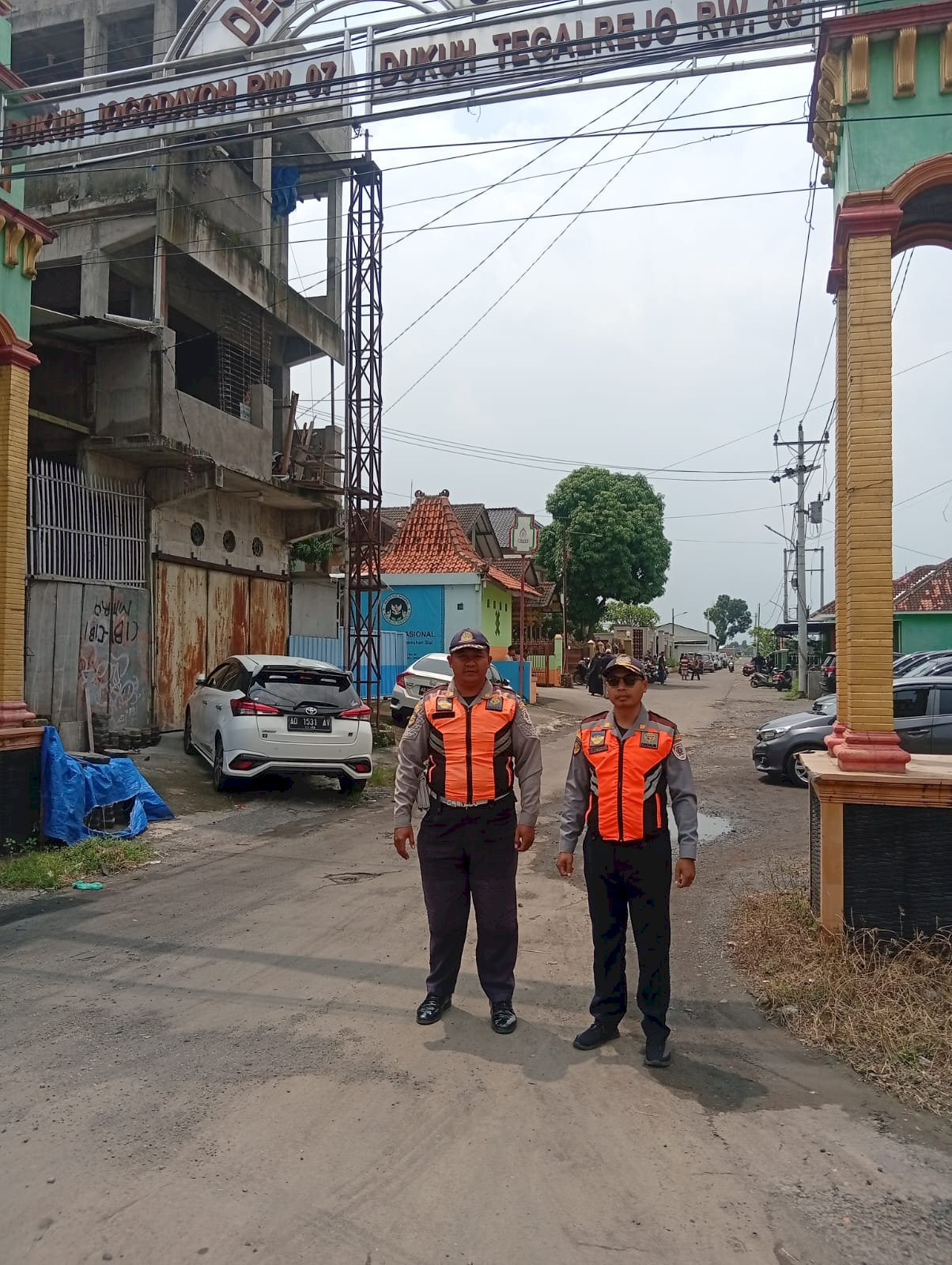 17 Personel Dishub Klaten Amankan Lalin Takziah Alm. Wakil Bupati Benny Indra