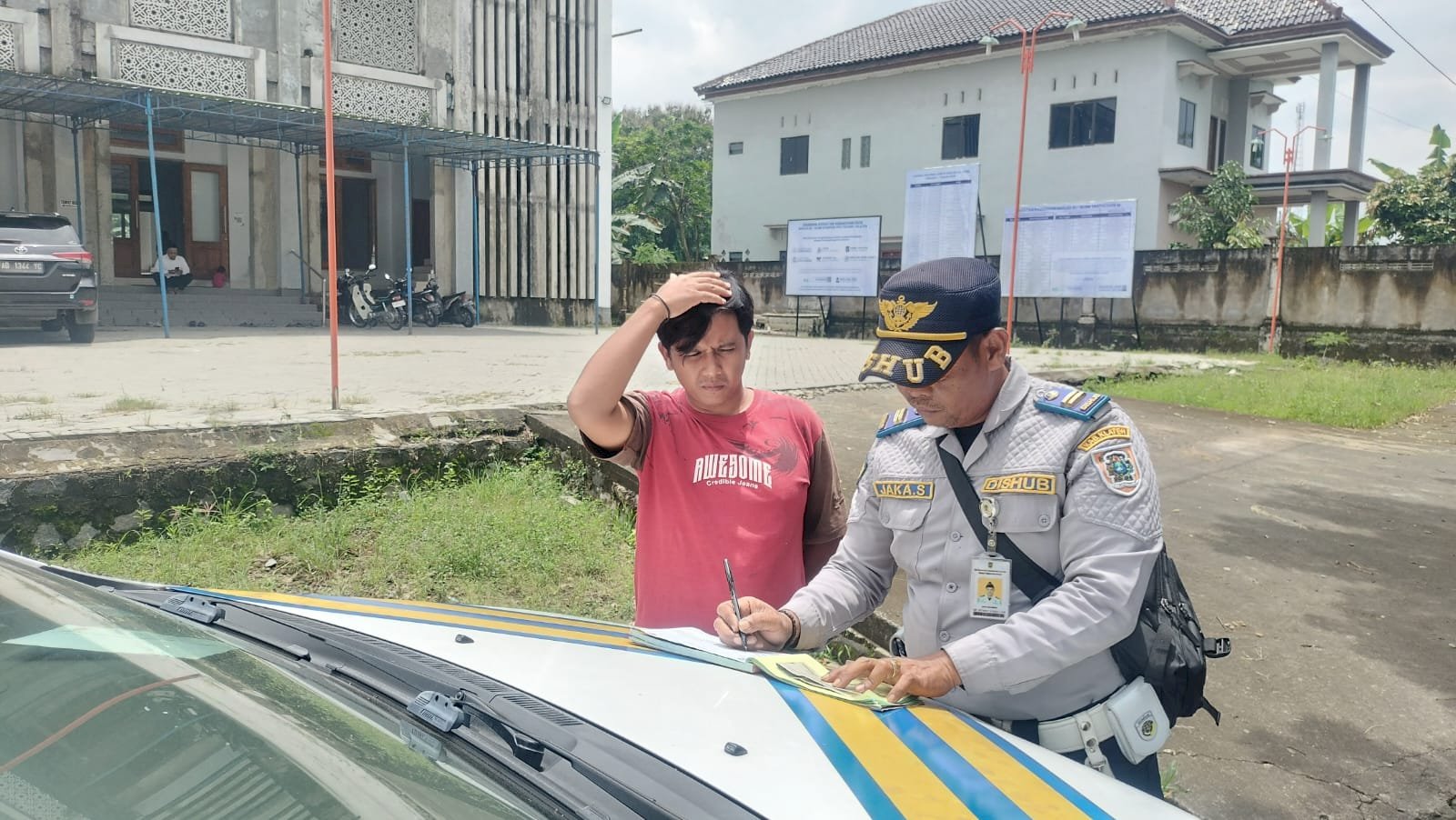 Warga WA, Dishub Gerak! 3 Truk Galian C Kena Peringatan Tertulis di Jalur Tulung-Cokro-Janti-Sidoharjo