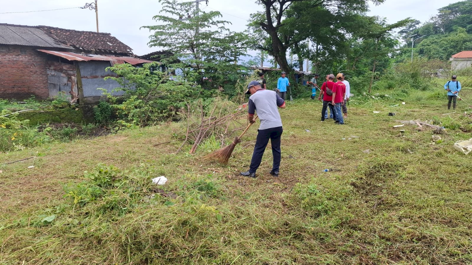 Dishub Klaten Ikut Grebeg Sampah Bareng Gubernur Jateng di Rowo Jombor, Bukti Nyata Gerakan Jateng ASRI!