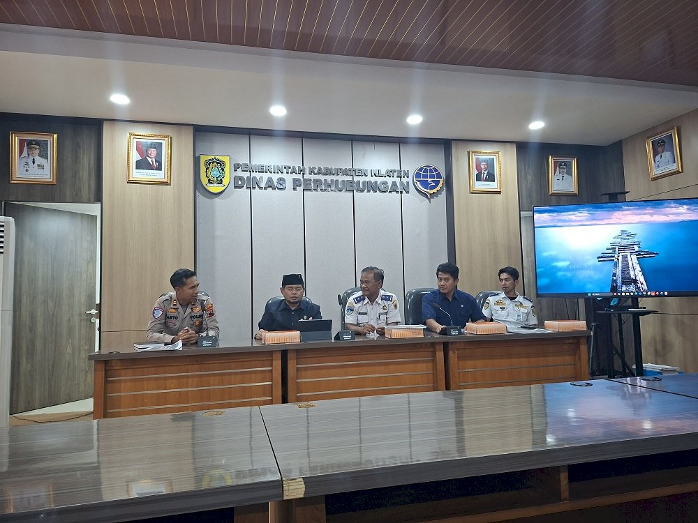 Cukup Sudah! Pemkab Klaten Gelar Rapat Besar Bahas Truk Tronton yang Bikin Jalan Kampung Remuk