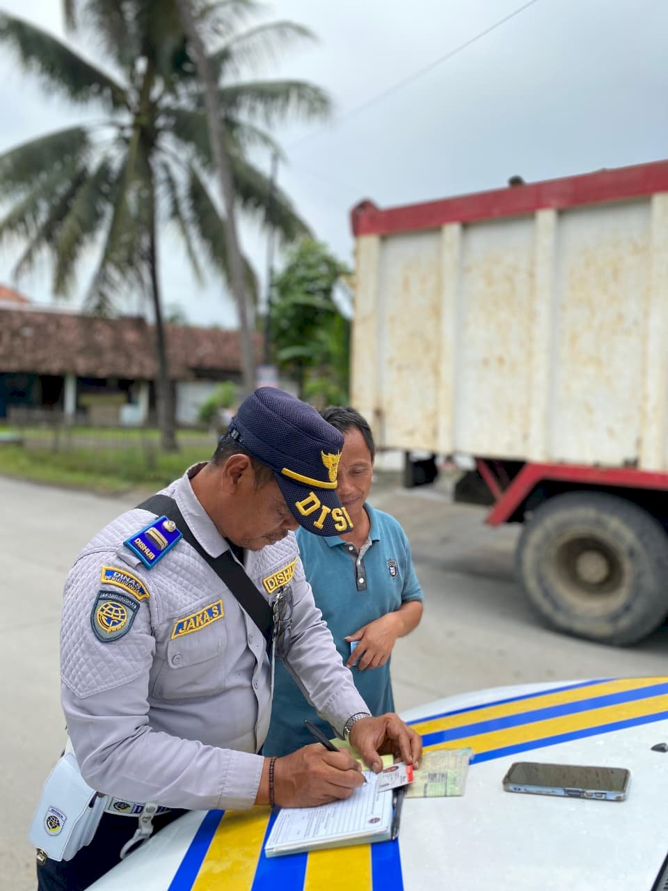 7 Tronton Kena Peringatan Tegas! Dishub Klaten Kembali Sapu Bersih Armada Bandel di Jalur Ngupit-Gayamprit