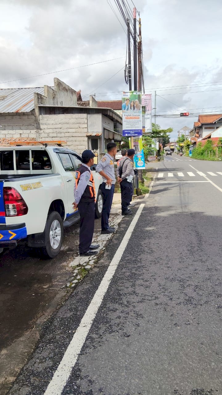 Warga Lapor Lewat WA, Dishub Klaten Langsung Gerak! 4 Truk Galian C Ditindak di Jalur Dalam Kota