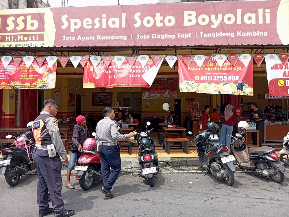 Tiga Aduan Parkir Satu Solusi - Dishub Klaten Tindak Lanjuti Laporan Warga Soal Mie Gacoan, Oma Opa, dan SSB Hj Hesti