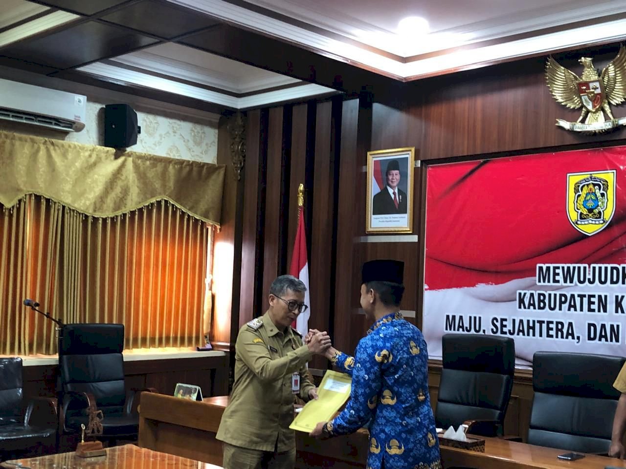 Hari Bersejarah! Dishub Klaten Tambah 11 ASN Baru dari PTDI-STTD, Empat Resmi Jadi PNS dan Tujuh CPNS Siap Bertugas