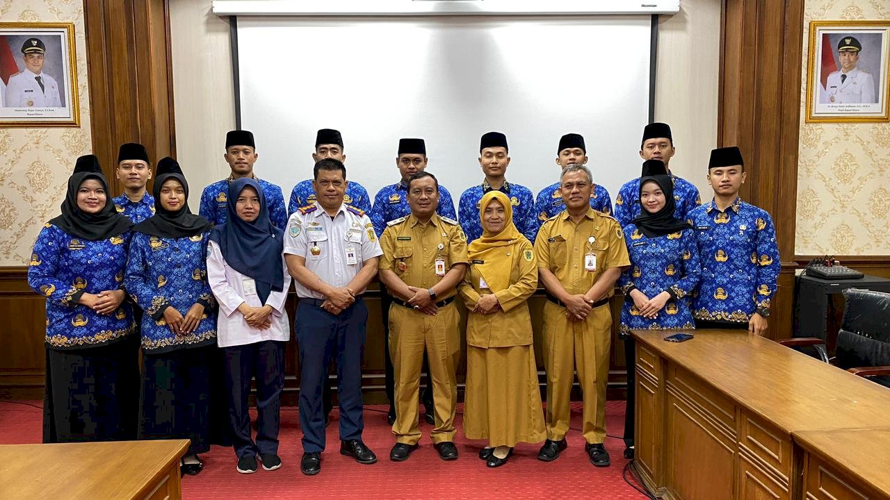 Hari Bersejarah! Dishub Klaten Tambah 11 ASN Baru dari PTDI-STTD, Empat Resmi Jadi PNS dan Tujuh CPNS Siap Bertugas