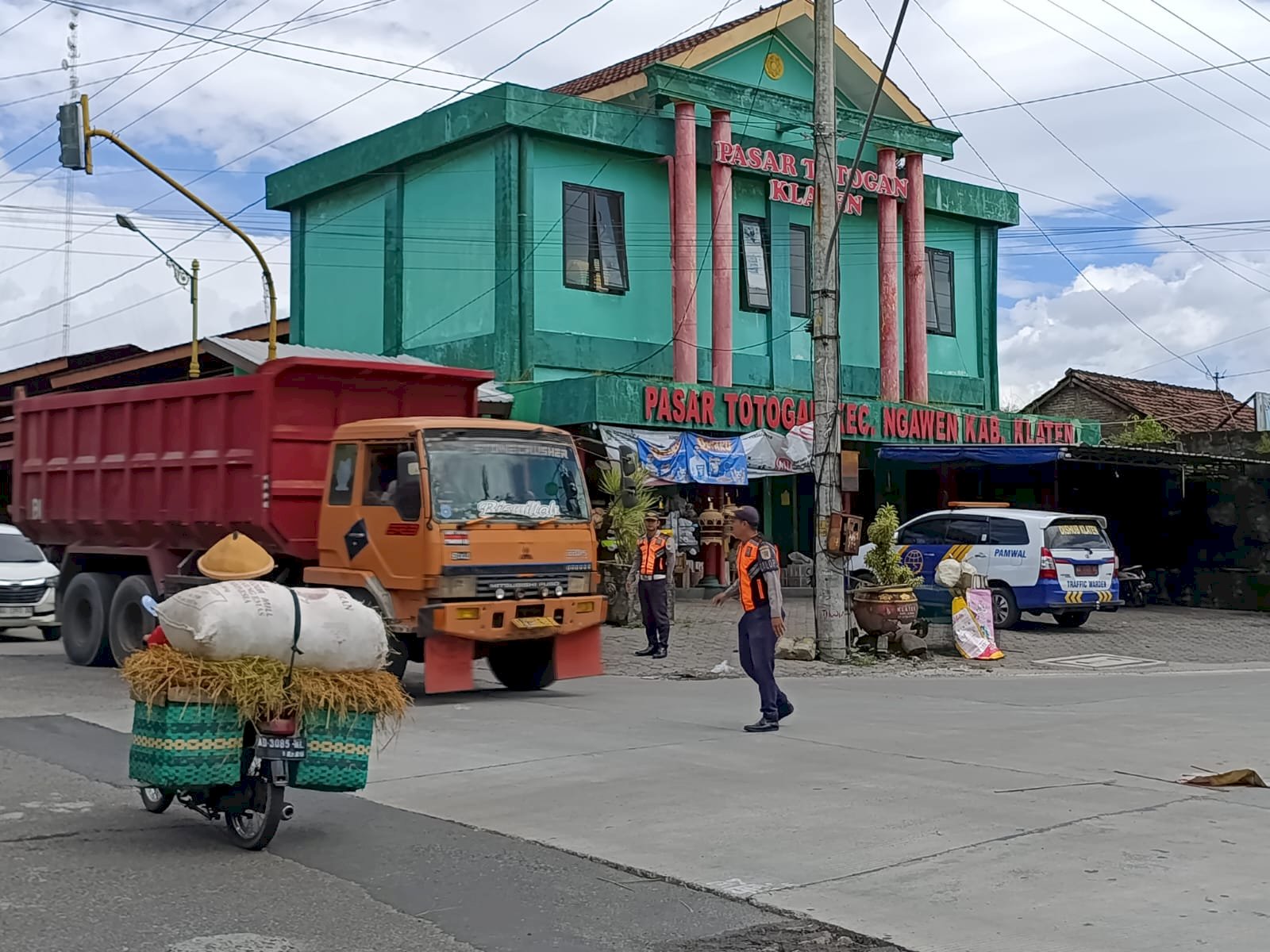 Aduan Masuk Pagi, Siang Ditindaklanjuti! Dishub Klaten Respons Kilat Tronton Kemalang