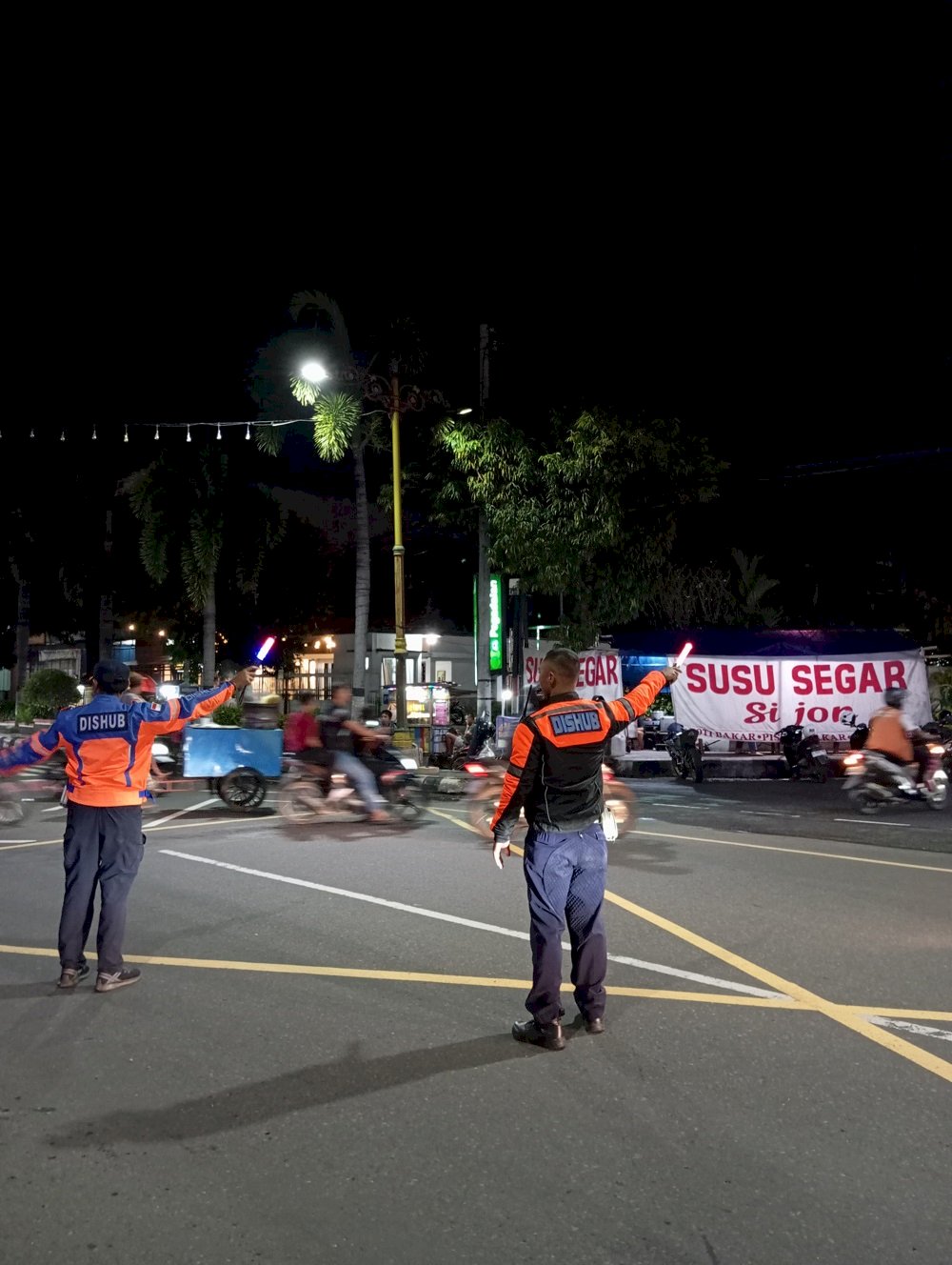 Tarling Kelima di Masjid Raya Klaten Lancar! 13 Personel Dishub Kawal Lalin dan Parkir VIP