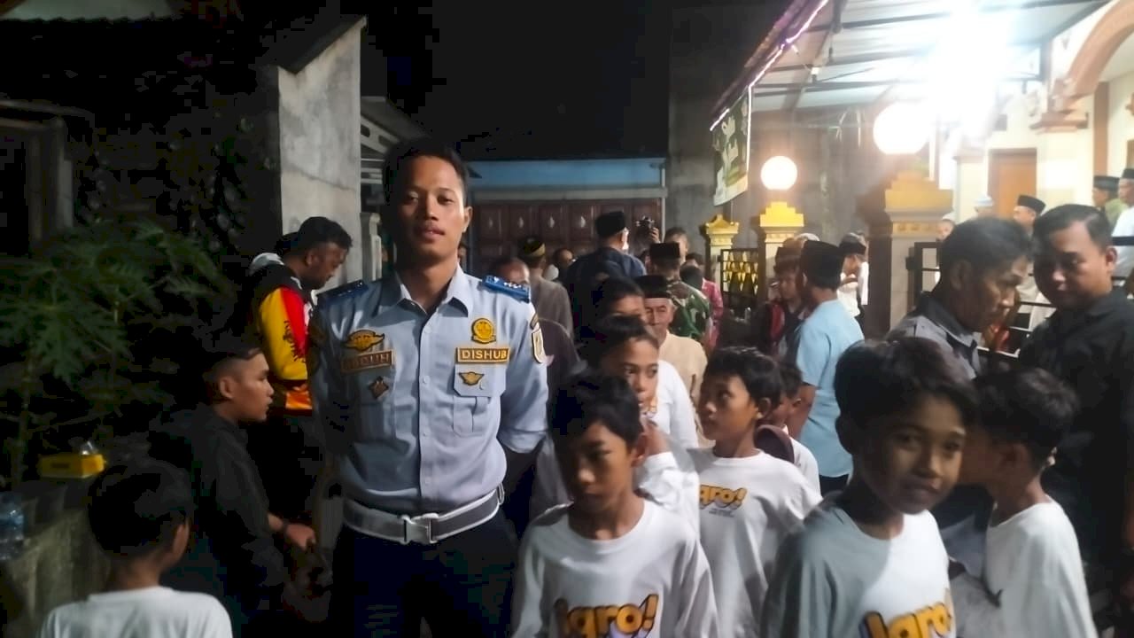 300 Al Quran dan 4 Patwal Dishub! Begini Serunya Ngabuburide 3 Klautentic Menuju Masjid Fahd al Buthy Klaten