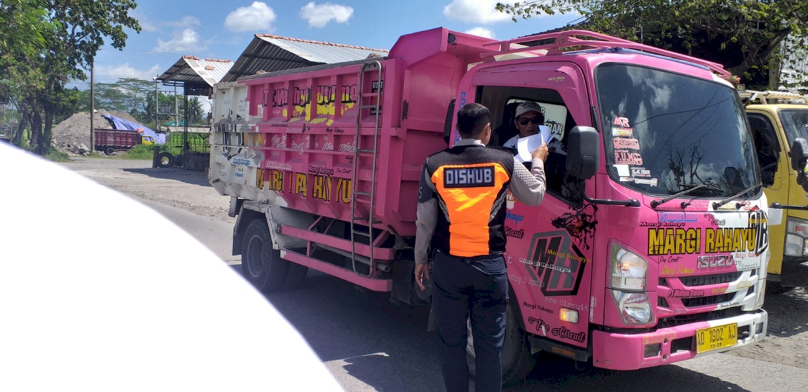 Sosialisasi Pembatasan Angkutan Galian Gol C Lebaran 2026, Dishub Klaten Turun ke 4 Titik Ruas Jalan