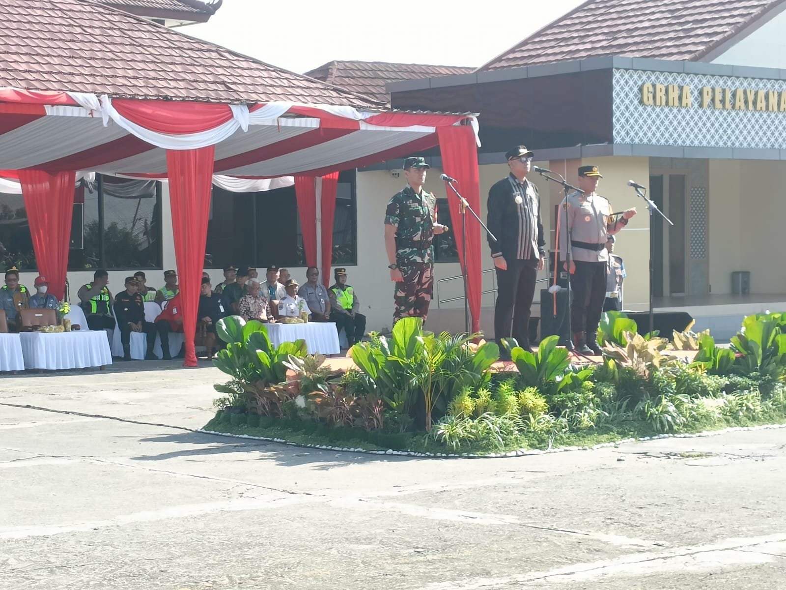 Kadishub Klaten Hadiri Apel Gelar Pasukan Operasi Ketupat Candi 2026, 690 Personel Siaga Amankan Mudik