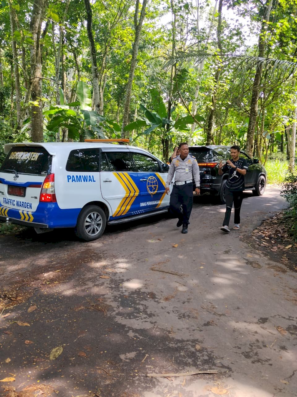 Jembatan Putus, Tim Dalops Buru Jalur Aman untuk Truk Gol C