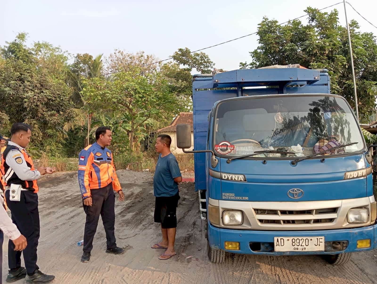 Truk Golongan C Diciduk Dishub Saat Jam Sibuk Sekolah