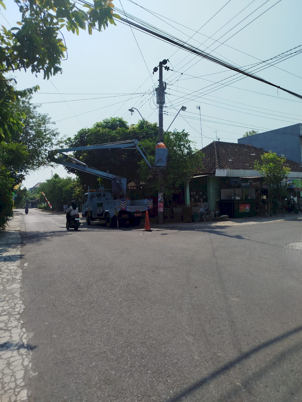 Dua Titik di Trucuk Rasakan Efek Ganti Lampu LED