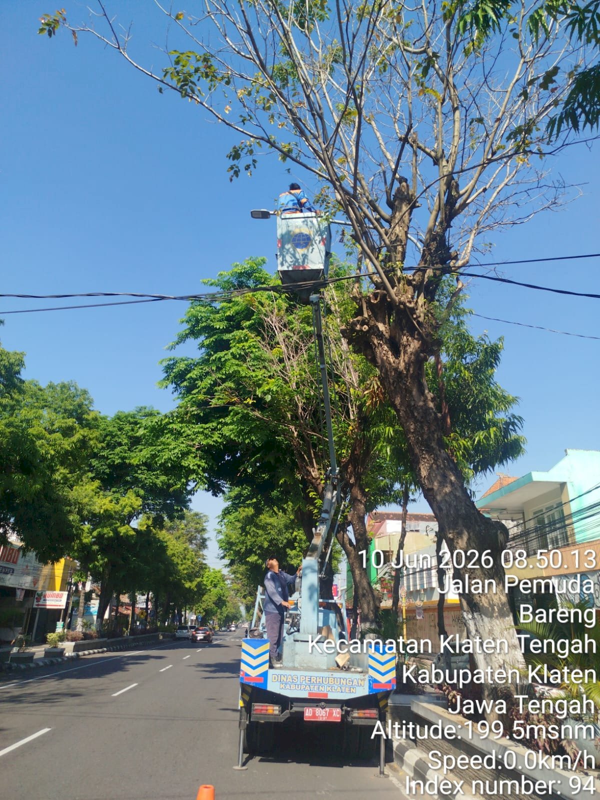 Kabel Ornamen Terbakar, Tim PJU Sigap Turun Tangan
