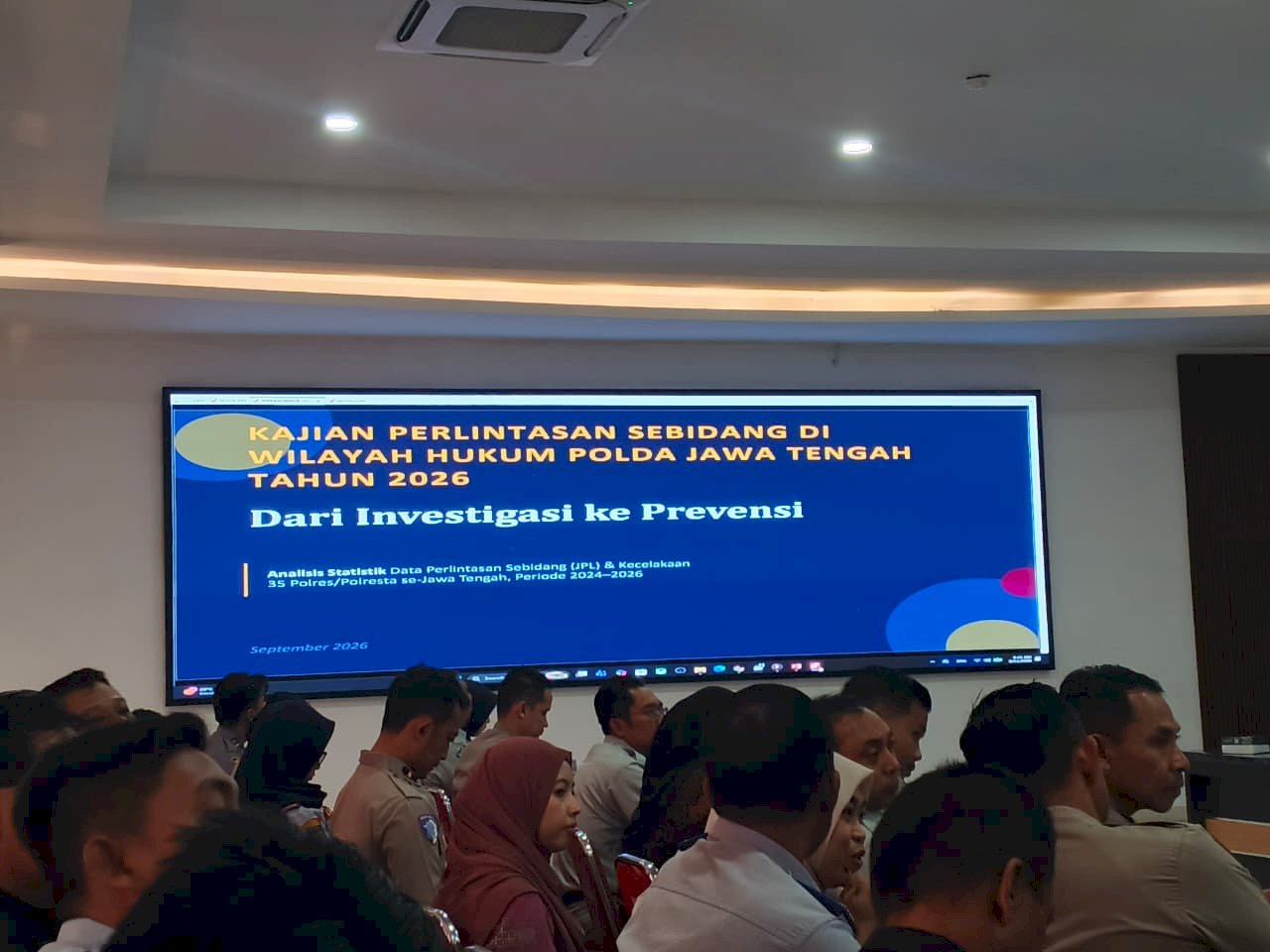 Aturan Berubah, Penjaga Palang Kereta Kini Wajib Bersertifikat KAI