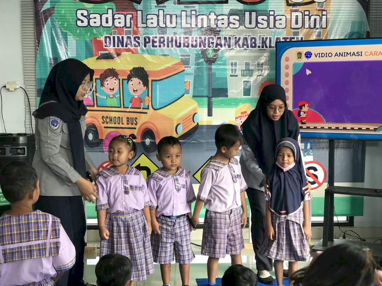 Serunya 13 Siswa TK Jajal CC Room Dishub Klaten