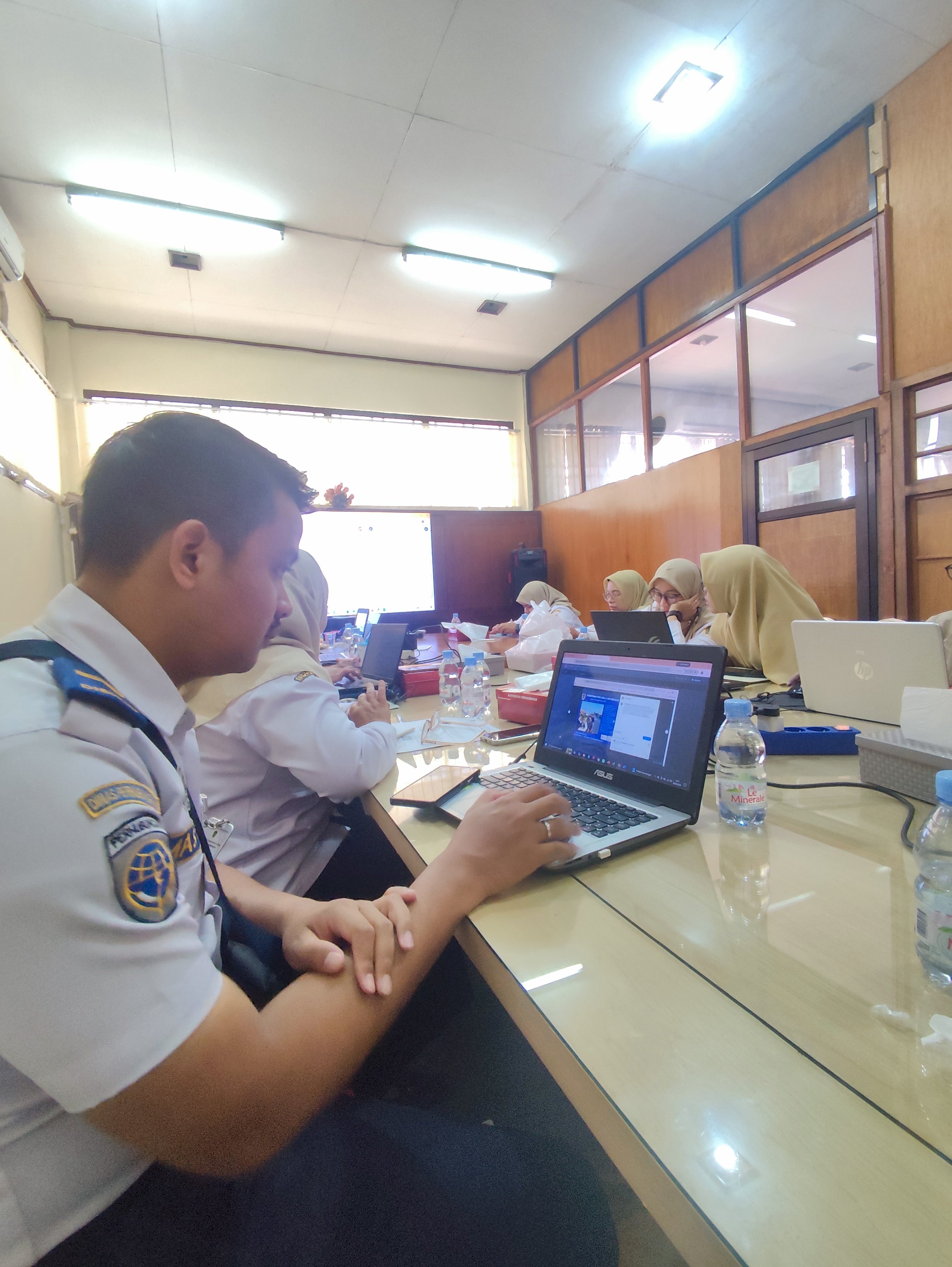 Kejar Deadline! Tim IKK Klaten Bedah Kualitas Perbup MRLL